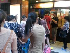 好多人排队-八婆婆烧仙草(中山路店)