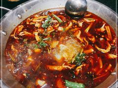 -小饕荟雅安贡椒鱼鲜馆(广福桥店)