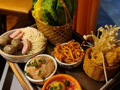 -咕嘟草帽鱼·牛奶一样的鲜鱼汤(天鹅湖万达广场店)