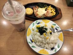 -萨莉亚意式餐厅(特力时尚汇店)