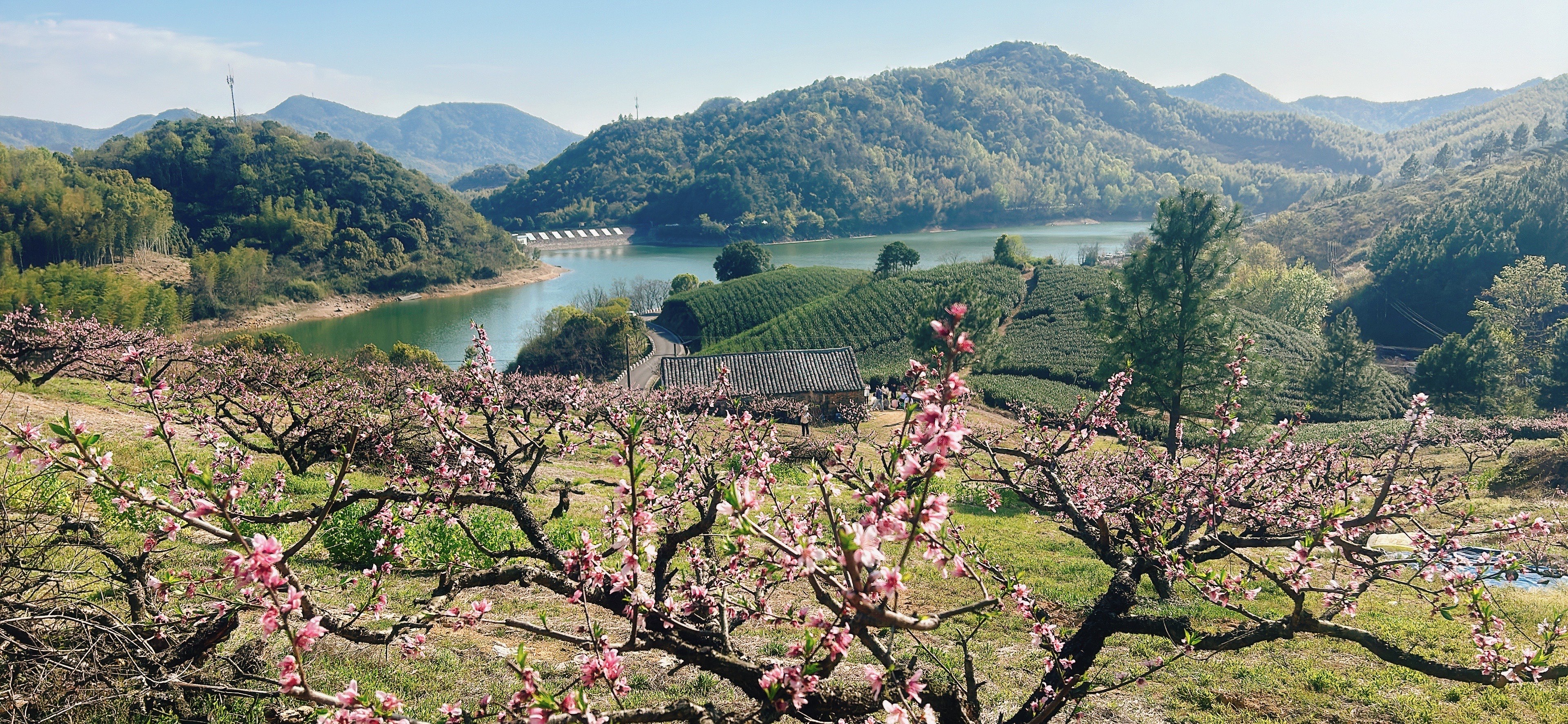 贵州松桃九龙湖风景区图片