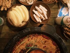 -黄潇洒老火锅(九眼桥宏济巷店)