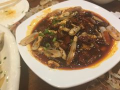 -赶海部落海鲜城(海阳路店)