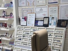 -诺柯视眼镜-蔡司依视路官方工厂店(淞南一店)