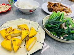 -银峰农庄·特色烧鸡·鲜无花果浸鸡