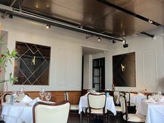 -茹丝葵经典牛排馆(上海外滩店)