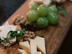 -wineapp葡萄酒餐吧(外滩金融中心店)