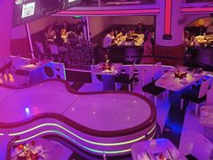 -巴特餐饮6加1音乐餐吧·新疆菜