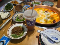 -洱火云南酸菜牛肉火锅(石景山当代商城店)