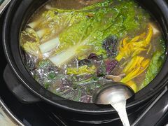 -原林野山菌火锅·炒菌(关上野生菌一条街店)