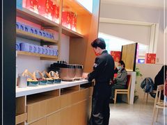 -蜜桃餐厅·伴山(绿宝广场店)