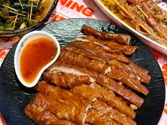 -威记烧嘢·南宁烧烤·超级生牛(绿地店)