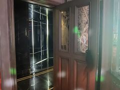 -范特西FANTASY量贩式KTV(民主广场店)