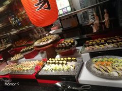 -领鲜活海鲜榴莲自助火锅(东门店)