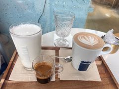 -LAVAZZA拉瓦萨咖啡(中航城君尚购物中心店)