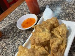 炸云吞-村花杏荔枝湾艇仔粥