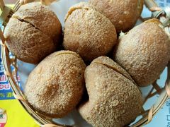 -包整·丝娃娃(一览甲秀楼风景店)