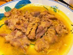 酸辣金汤肥牛-大牌大·传统杭帮菜(湖滨店)