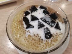 -佰搭果·广式茶餐厅(西华路店)