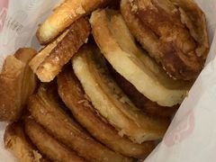 小蝴蝶酥-上海哈尔滨食品厂(淮海中路店)