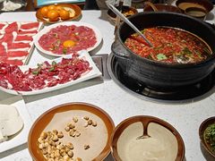 -贵府酸汤牛肉火锅·贵州老字号(飞山街店)