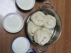 -白玉兰食品甜凤店(合生汇店)