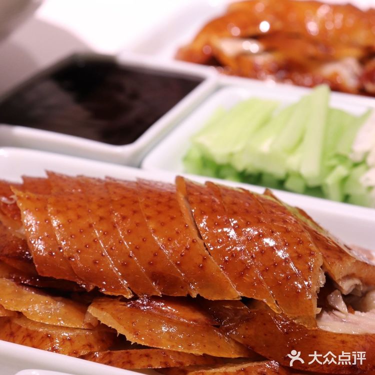 最让我意外的是一口下去肉还会爆汁!
