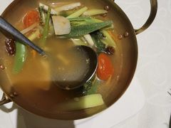 冬阴功蔬菜汤小份-暹罗泰·泰国餐厅(仁和新城店)