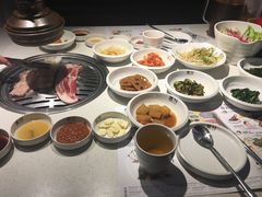 -本家韩国烤肉(青岛万象城店)