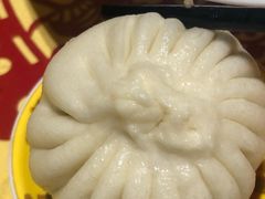传统三鲜包子-狗不理(塘沽店)