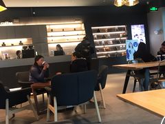 大堂-瑞幸咖啡(宝华国际广场店)