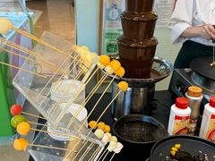 -亮马河饭店翠雅咖啡厅