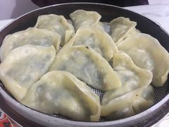 -金城包子牛肉灌汤包(台东四路店)