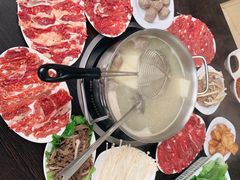 -黑山牛肉汤火锅(花城汇店)