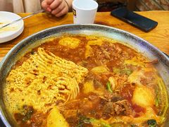 -喇喇排骨火锅·传统韩式脊骨汤(望京西园总店)