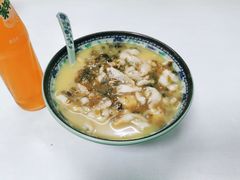 -明呈黄鱼面馆(斜土路店)