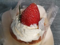 -花花卷卷·鲜食蛋糕(静安久光百货店)