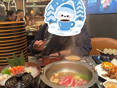 -牛YO寿喜烧·铁板烧和牛火锅自助(市府恒隆店)