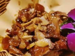 草根蒸猪蹄-乡里八闽·福州乡土菜(高宅店)