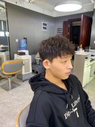 -藤野造型烫发染发