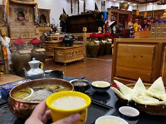 -三锅莊·牦牛肉火锅·香格里拉特色藏餐宴请餐厅(菱角塘路店)