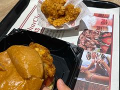 -The Habit Burger Grill 哈比特汉堡(爱琴海店)