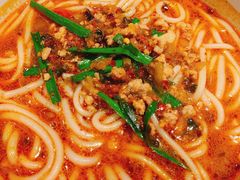 云南过桥米线-云海肴·汽锅鸡·云南菜(美罗城店)