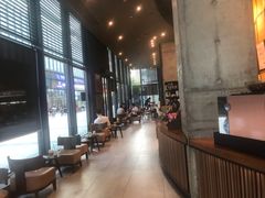 大堂-星巴克臻选(惠州华贸天地1楼店)