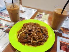 干炒牛河-小龍鳳餐室(番禺路店)