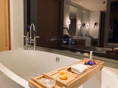 -阿瓦尼河滨曼谷酒店