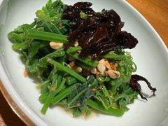 油鸡枞丝瓜尖-一坐一忘云南菜(北京skp店)