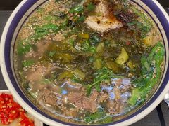 -云阿蛮云南生烫牛肉米线(奉贤路店)