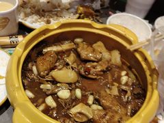 -多嘴超级肉蟹煲(蕾莎店)
