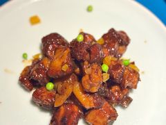 -一坐一忘云南菜(嘉里中心店)